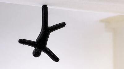  این ربات نرم تغییرشکل‌دهنده با استفاده از میدان‌های الکتریکی حرکت می کند + ویدیو