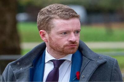  رئیس دفتر نخست‌وزیر انگلیس به خاطر ارتباط با پرونده جفری اپستین استعفا داد