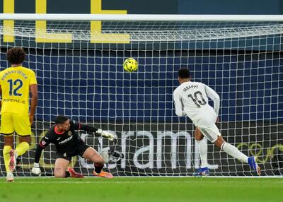  دوئل در 11 متری: امباپه به زمین سفت رسید