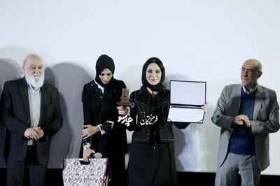  تقدیر از سولاف فواخرجی بازیگر فیلم «سرزمین فرشته‌ها»