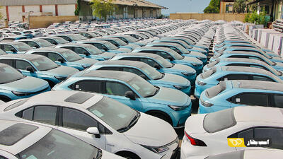  خرید خودروهای گران‌قیمت وارداتی؛ رفاه یا بی‌اعتمادی عمیق به خودروی داخلی؟