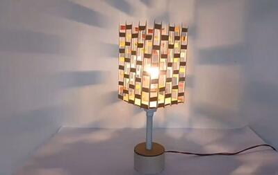  با چوب و مقوا این چراغ رومیزی زیبا را بسازید!