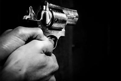  تیراندازی افراد مسلح به خودروی یکی از کارکنان پلیس