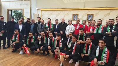  استقبال ویژه از شاگردان شمسایی از سوی مدیران فدراسیون فوتبال