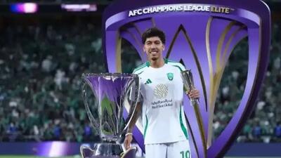  تقابل جالب شجاع خلیل زاده با ستاره لیورپول!