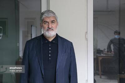  علی مطهری در مصاحبه با روزنامه اطلاعات: نگاه‌ امنیتی نادرست به مسائل کشور هزینه زا بوده است