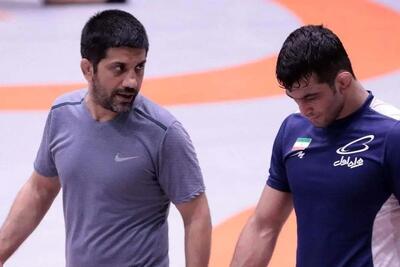  واکنش علیرضا دبیر به انتقادات از حسن یزدانی: کسی که از او انتقاد می‌کند فهمش را ندارد / این شکست خیر محض بود