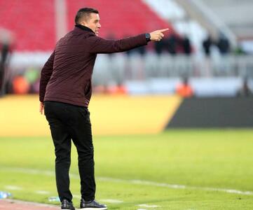  مدیریت پرسپولیس از اوسمار حمایت کامل دارد