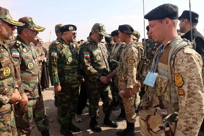  بازدید امیر جهانشاهی از یگان‌های نیروی زمینی ارتش در استان سیستان و بلوچستان