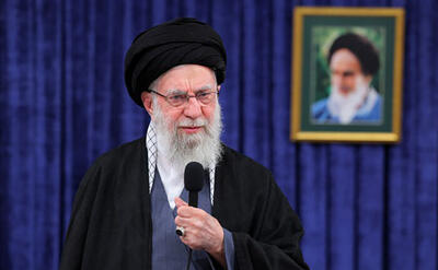  دعوت رهبر معظم انقلاب از مردم برای حضور در راهپیمایی ۲۲ بهمن