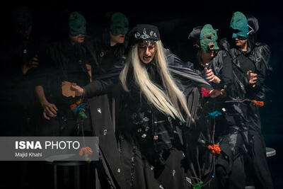  نمایش «تل‌خاب»