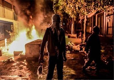  عزاداریِ نمایشی، زندگیِ مصادره‌شده