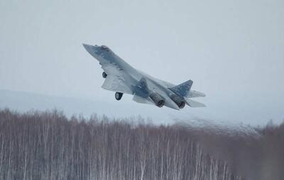  تحویل نسخه به‌روز شده جنگنده سوخو۵۷ به نیروی هوایی روسیه