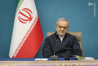  درجمع آوری گازهای فلر یک ساعت را هم از دست ندهیم/ افتتاح طرح‌های وزارت نفت