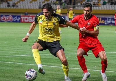  وضعیت مبهم مهاجم سپاهان برای بازی با الاهلی