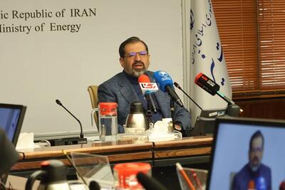  سقف قیمت برق باید متناسب با شرایط اقتصادی تعیین شود