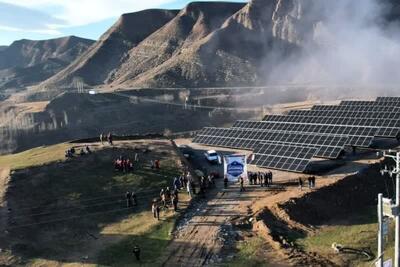  افتتاح نخستین نیروگاه خورشیدی تجمیعی ۲۰۰ کیلوواتی روستای رباط کلات 