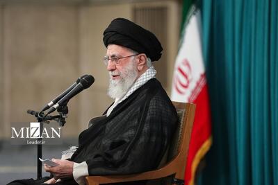  رهبر انقلاب: روز ۲۲ بهمن دشمن را مأیوس کنید