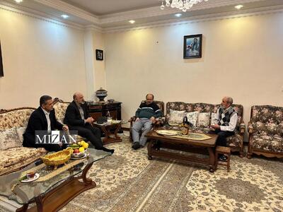  معاونان و مدیران سازمان بازرسی کل کشور همزمان با دهه مبارک فجر با خانواده شهدا دیدار کردند