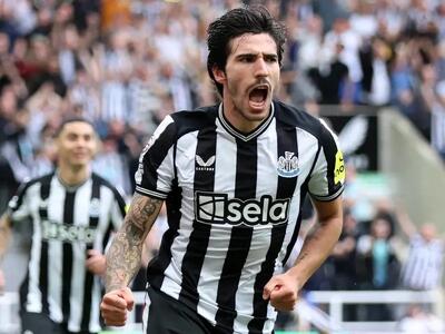  ‏۱۰۰‏‎ ‎میلیون پوند برای صید بزرگ از نیوکاسل - پارس فوتبال