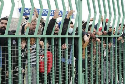  بررسی بازگشت تماشاگران از سوی شورای تأمین؛ دستور وزیر سکوی ورزشگاه‌ها را پر می‌کند؟ - پارس فوتبال