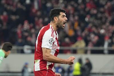  گزارش رسانه یونانی؛ طارمی خطرناک ترین بازیکن المپیاکوس در محوطه جریمه پاناتینایکوس بود - پارس فوتبال