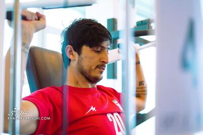  سردار آزمون: این روزها برای افرادی گریه می‌کنم که اصلاً آنها را ندیده‌ام +عکس - پارس فوتبال