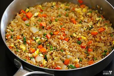  طرز تهیه برنج مرغ سرخ شده چینی