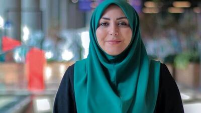 عکس اولین رونمایی از مادر جوان و مادربزرگ باکلاس  المیرا شریفی مقدم خانم مجری محبوب /  شبیه مامانشه یا مامان بزرگش
