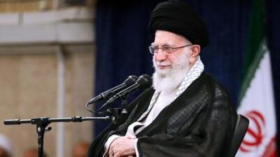  عکس ها / حضور کم سابقه 4 فرزند رهبر انقلاب در یک مراسم / از پسر بزرگتر تا مجتبی خامنه ای معروف ترین فرزند رهبری