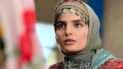  فیلم بغض  غزاله اکرمی، بازیگر نقش سوجان: بازیگری رو کنار گذاشتم  / مادرم شاهد گریه هام بود! / الان رفتم سراغ طراحی لباس و دوخت ودوز !