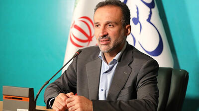  هیچ نهادی نیست که از ایمیدرو بازخواست کند / صنایع فولاد با امکانات یارانه‌ای، محصول را به قیمت جهانی می‌فروشند