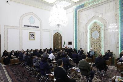  درد‌دل‌های نخبگان خراسان رضوی در دیدار با تولیت آستان قدس رضوی | از بی توجهی به طرح‌های پژوهشی تا ترویج فرهنگ وقف علمی