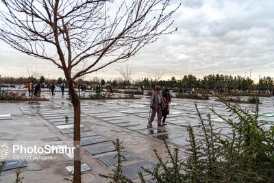  قطعه ۱۵ بهشت‌رضا مشهد؛ جایی که داغ‌ مادران تازه است