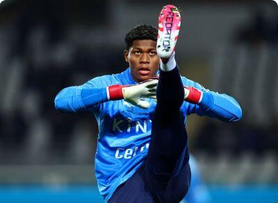  دروازه‌بان تیم ملی ژاپن به آرسنال می‌رود!