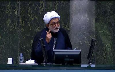  اولویت دولت باید کنترل تورم و تقویت قدرت خرید مردم باشد