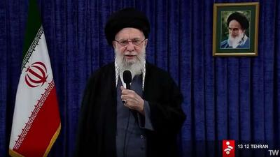  آیت‌الله خامنه‌ای: در 22 بهمن دشمن را مأیوس کنید