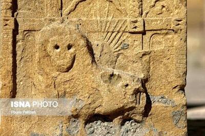  شیر و خورشید متعلق به جمهوری‌اسلامی است!