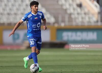  مدافع استقلال سرانجام راهی امارات شد