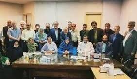  کیهان: افراطیون نفوذی، جبهه اصلاحات را به آغوش براندازان انداختند