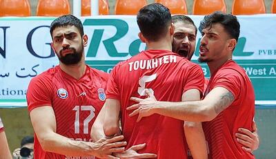  استقلال صدرنشینی فولاد را تثبیت کرد