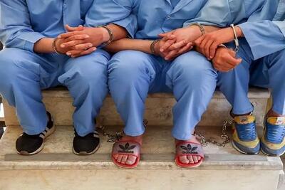  متلاشی شدن باند جعل گذرنامه در غرب تهران