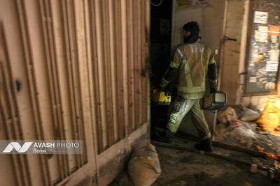  فوری؛ آتش‌سوزی مهیب در یکی از پاساژهای تهرانسر