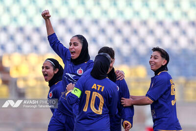  خاتون قهرمان لیگ برتر بانوان شد