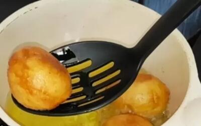  طرز تهیه پیراشکی فوری بدون فر و همزن / با کمترین مواد اولیه و بدون نیاز به استراحت !