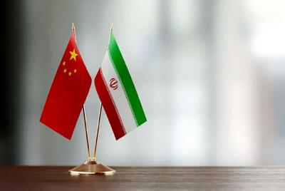  هدیه وابسته نظامی چین به فرمانده نیروی هوایی ایران+ عکس