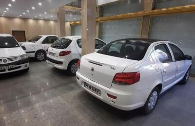  خریداران خودرو بخوانند/ بازار خودرو راکد نیست؛ فقل است؛ تعداد معاملات صفر شد