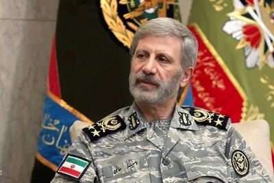  فرمانده کل ارتش: هر گونه خطای طرف مقابل، با پاسخی قاطع مواجه خواهد شد که تاکنون نمونه آن را ندیده و تجربه نکرده‌اند