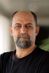  [ منوچهر دین پرست ] راه نجات سینما