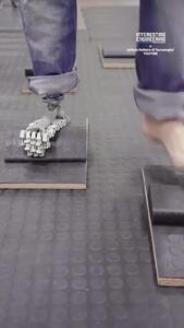  ببینید؛ پای مصنوعی نوآورانه‌ای که راه رفتن طبیعی را ممکن می‌کند